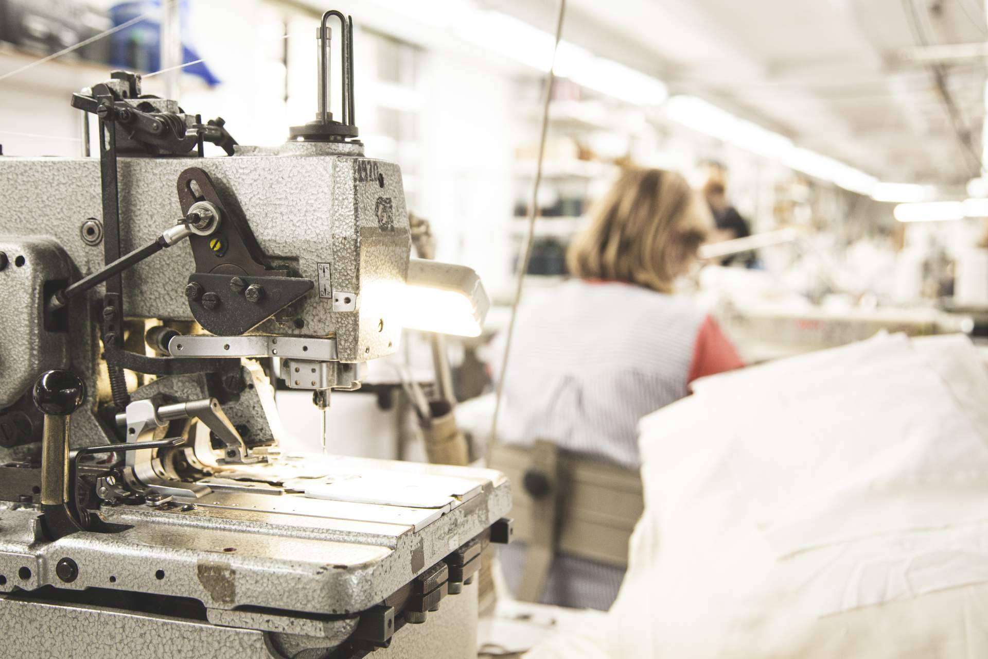 Capitán Denim cumple 10 años, la fábrica de vaqueros 'Made in Spain', enfocada en la moda sostenible