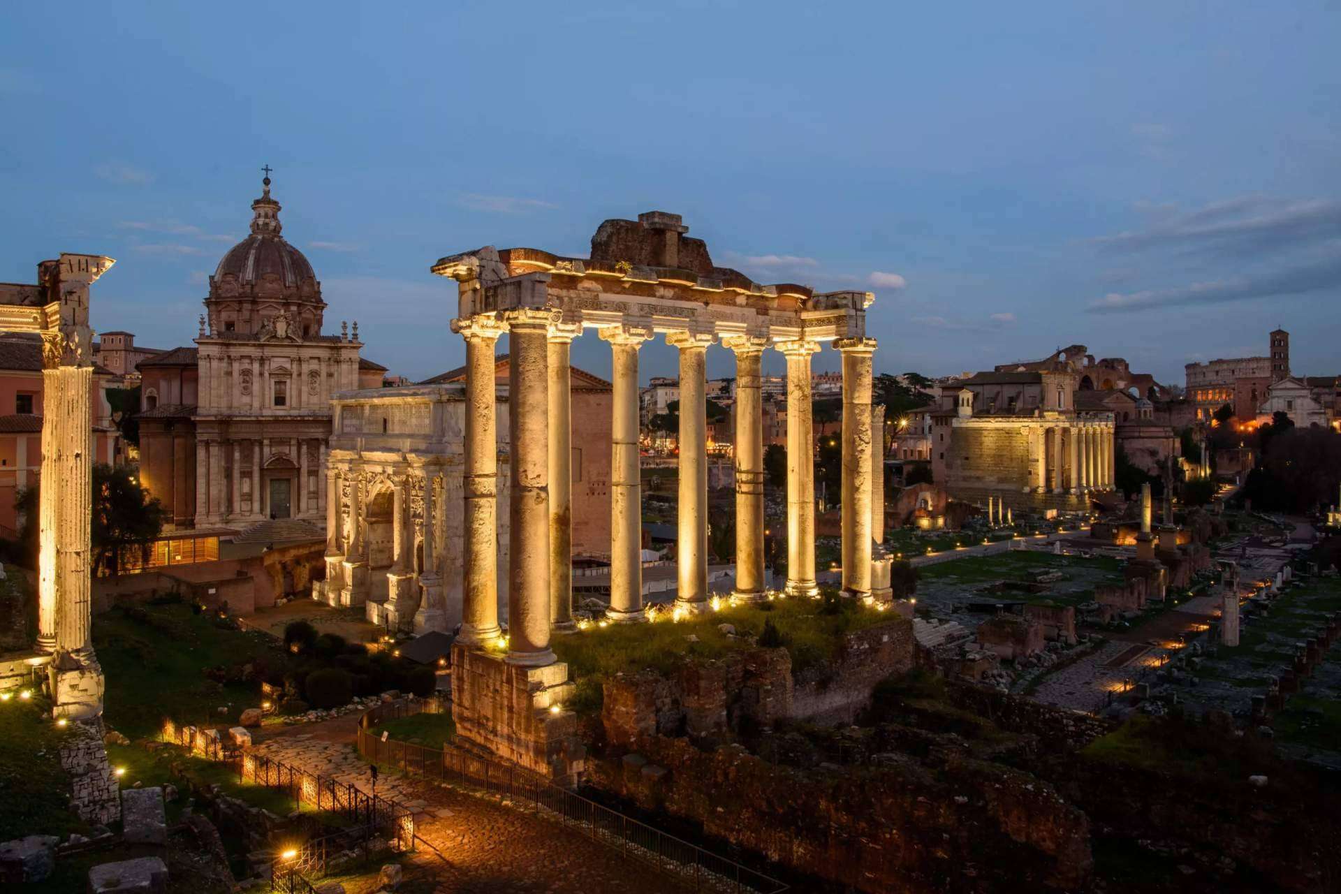 My Top Tour ofrece tours turísticos en España, Europa y América